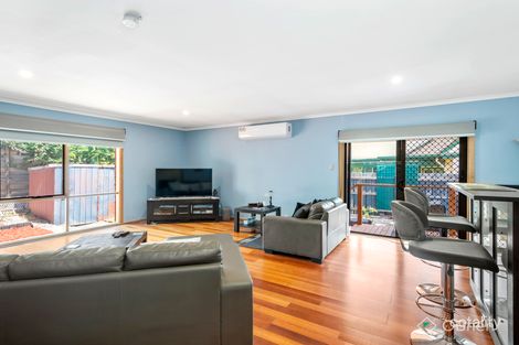 Property photo of 16 Gairloch Drive Frankston VIC 3199