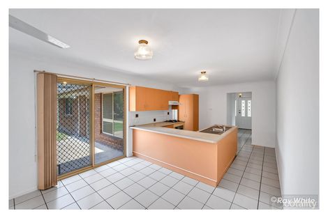 Property photo of 24 Kavanagh Crescent Koongal QLD 4701