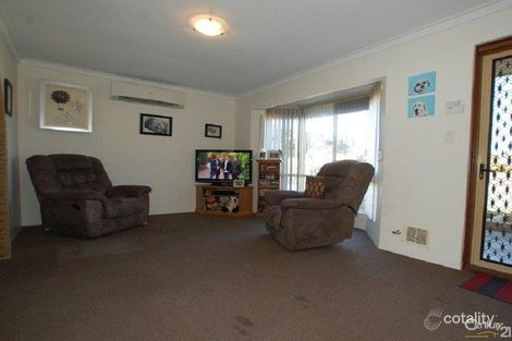 Property photo of 27 Faulkner Way Eden Hill WA 6054