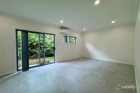 Property photo of 15 Cowan Place Glenmore Park NSW 2745