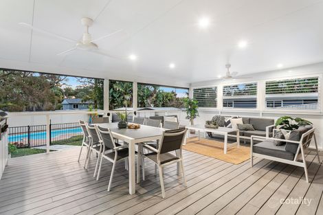 Property photo of 189 Tuggerawong Road Tuggerawong NSW 2259