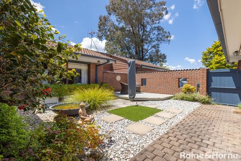 Property photo of 5 Lomas Close Kelso NSW 2795
