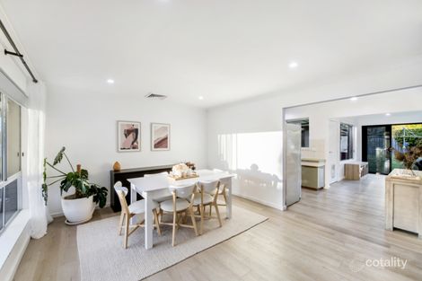 Property photo of 32 Kathleen White Crescent Killarney Vale NSW 2261