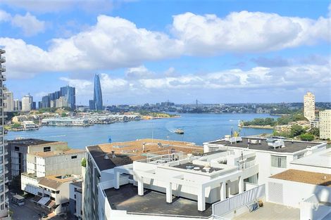 Property photo of 2105/30 Glen Street Milsons Point NSW 2061