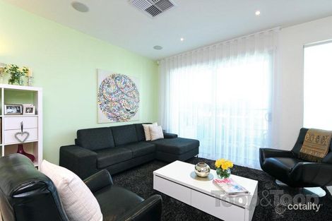 Property photo of 23 Tarni Court New Port SA 5015
