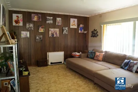 Property photo of 18 Moss Street Numurkah VIC 3636