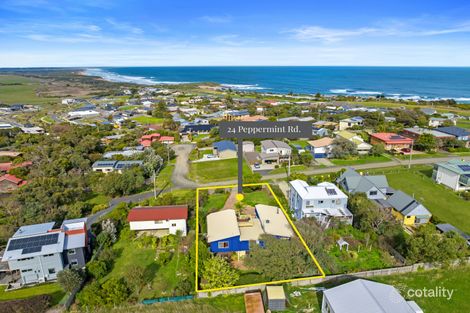 Property photo of 24 Peppermint Road Kilcunda VIC 3995