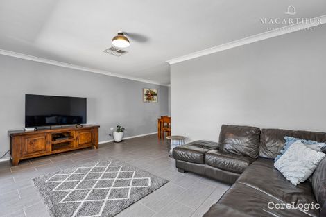 Property photo of 2 Binda Place Ashmont NSW 2650