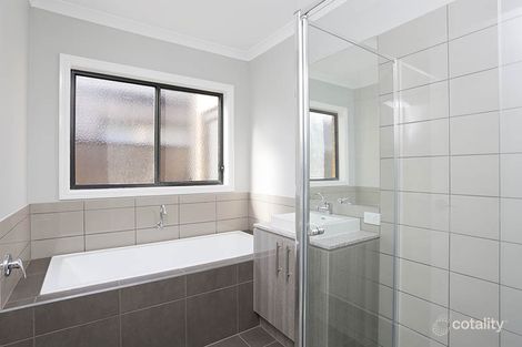 Property photo of 1 Litoria Drive Truganina VIC 3029