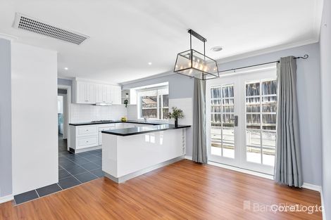 Property photo of 6 Ware Place Berwick VIC 3806