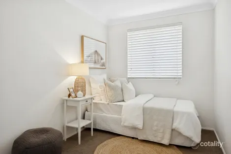 Property photo of 47 Tasman Avenue Killarney Vale NSW 2261