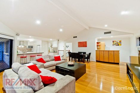Property photo of 4 Laceflower Crescent Eatons Hill QLD 4037