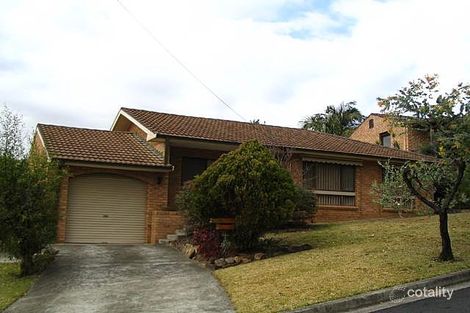 42 Wendy Dr, Point Clare, NSW 2250