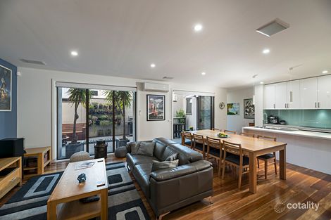 Property photo of 103 Beaconsfield Parade Northcote VIC 3070