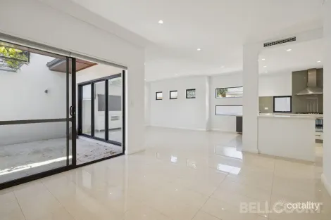 Property photo of 2/361 Canning Highway Como WA 6152