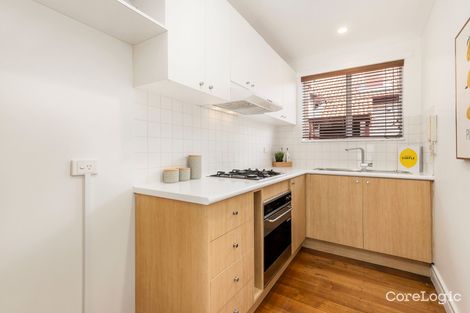 Property photo of 2/16 Gertrude Street Windsor VIC 3181