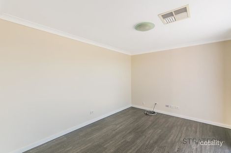 Property photo of 2 Neptune Gardens Beldon WA 6027