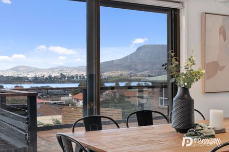 Property photo of 15 Clives Avenue Old Beach TAS 7017