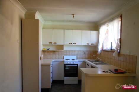 Property photo of 2/7 Rees Street Kariong NSW 2250