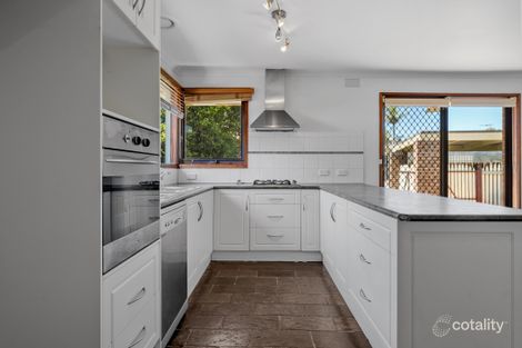 Property photo of 8 Sovereign Court Epping VIC 3076