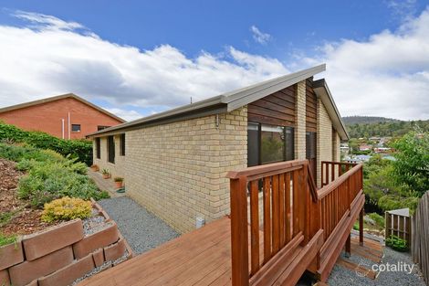 Property photo of 38 St Helens Street Lindisfarne TAS 7015