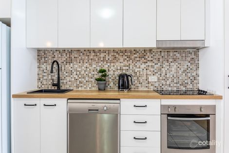 Property photo of 23/70 John Street Redcliffe QLD 4020