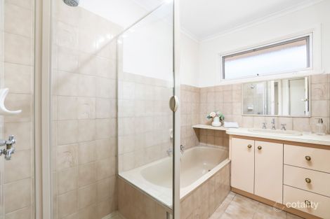 Property photo of 6 Cootamundra Drive Wheelers Hill VIC 3150