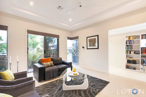 Property photo of 12 Beveridge Crescent Forde ACT 2914