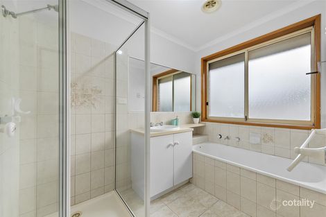 Property photo of 8 Gala Place Keilor Downs VIC 3038