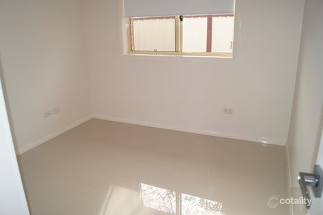 Property photo of 32 Hawkesbury Road Westmead NSW 2145