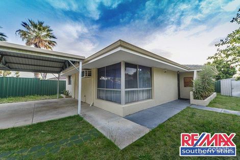 32 Edinburgh Rd, Forrestfield, WA 6058
