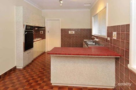 Property photo of 17 Leonard Avenue St Albans VIC 3021