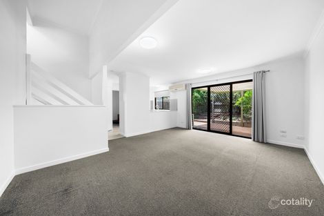 Property photo of 14/1 Delanty Court Edens Landing QLD 4207