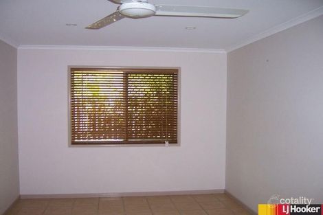 Property photo of 18 Marine Parade Bucasia QLD 4750