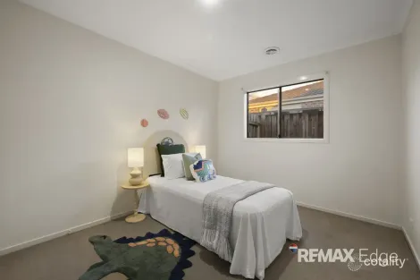 Property photo of 10 Tropic Circuit Point Cook VIC 3030