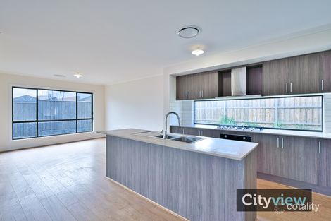 Property photo of 5 Brennan Way Edmondson Park NSW 2174
