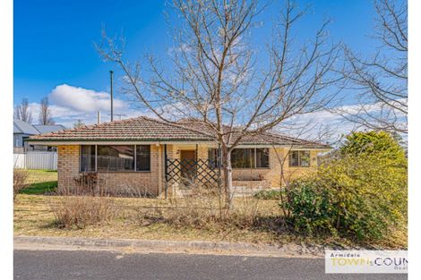 Property photo of 9 McShane Avenue Armidale NSW 2350