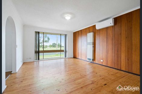 Property photo of 1 Mathews Street Melton South VIC 3338