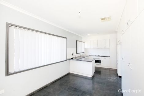 Property photo of 13 Ziegler Avenue Kooringal NSW 2650