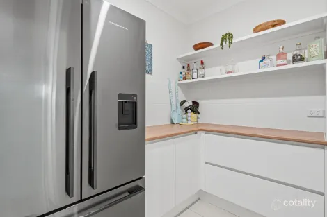 Property photo of 125 Havenside Drive Garbutt QLD 4814