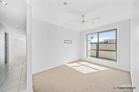 Property photo of 26 Amber Street Emerald QLD 4720