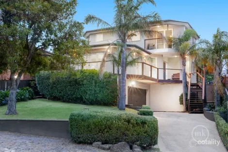 14 Symon Cres, Greensborough, VIC 3088