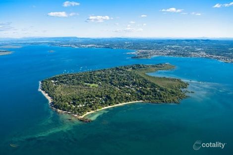 174 Victoria Pde S, Coochiemudlo Island, QLD 4184