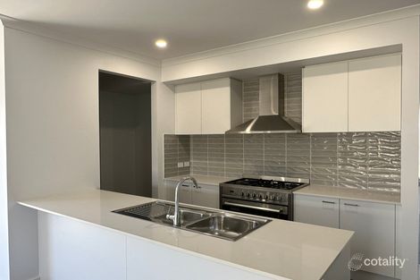 Property photo of 5 Hanrahan Street Gisborne VIC 3437