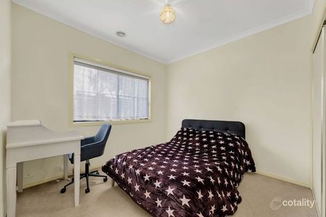 Property photo of 24 Northumberland Circuit Craigieburn VIC 3064