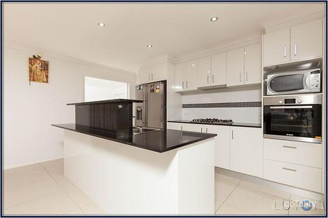 Property photo of 18 Percy Begg Circuit Dunlop ACT 2615