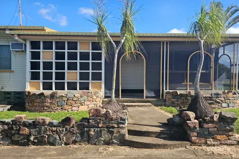 48 Beach Rd, Ayr, QLD 4807