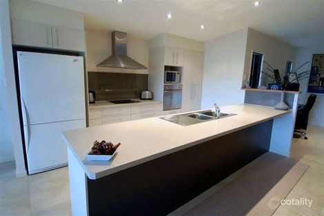 Property photo of 9 Dunnart Court Burnside QLD 4560