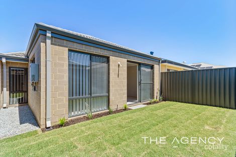 Property photo of 9 Ladybower Vista Aveley WA 6069