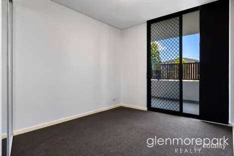Property photo of 10/37 Bradley Street Glenmore Park NSW 2745